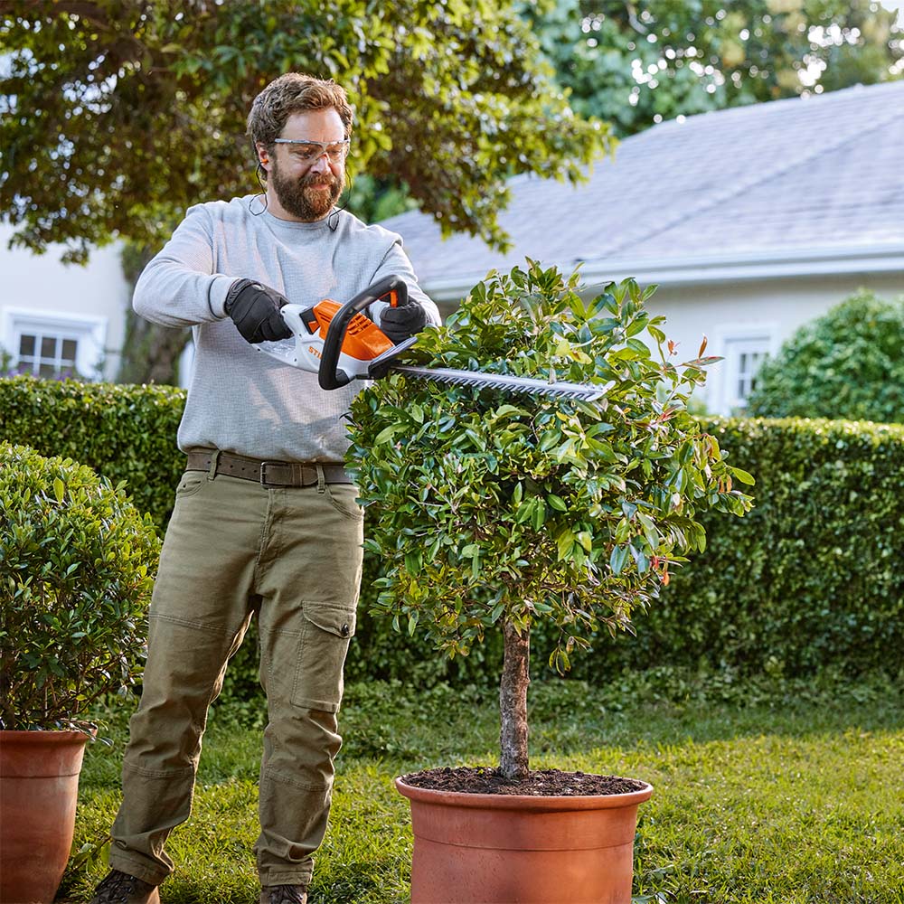Produktabbildung: STIHL - HSA 40 inkl. 2x Akku und Ladegerät